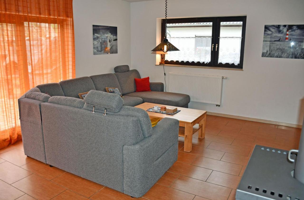 Schoenes Ferienhaus Mit Kamin Und Sauna Im Ostseebad Sellin Eksteriør billede